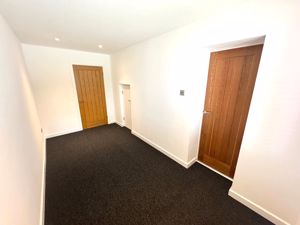 Photo 28- click for photo gallery